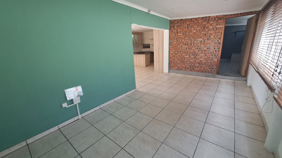 3 Bedroom Property for Sale in Baysvalley Free State